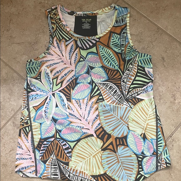 tek gear Tops - tek gear Pastel Tropical Leaf Print Tank Top